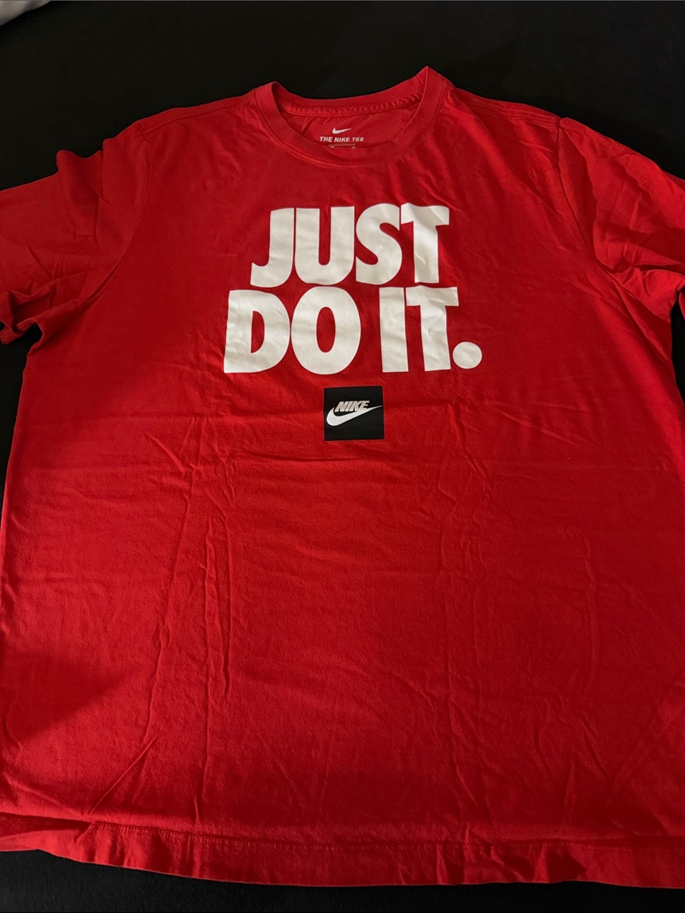 Nike Men’s Red Short-Sleeve 'JUST DO IT.' Graphic Tee